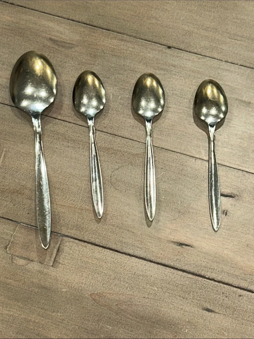 Oneida Stainless Spoons Delmar Taper